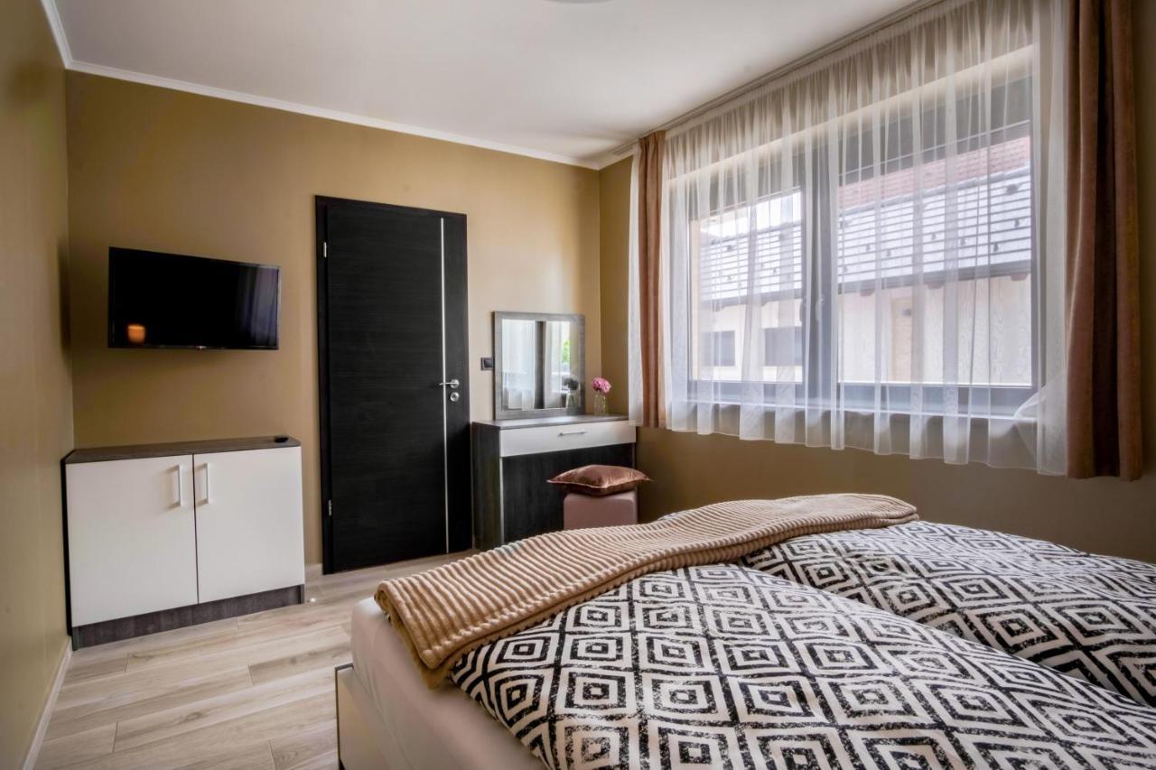 Myflat Premium Resort Siofok Bagian luar foto